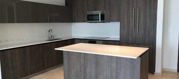 1 dormitorio propiedad comercial en alquiler en Miami, Miami-Dade, Florida, USA № 615236 10