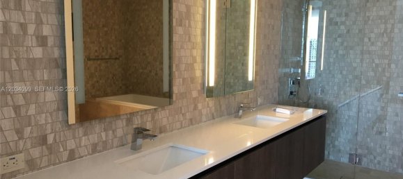 1 dormitorio propiedad comercial en alquiler en Miami, Miami-Dade, Florida, USA № 615236 6