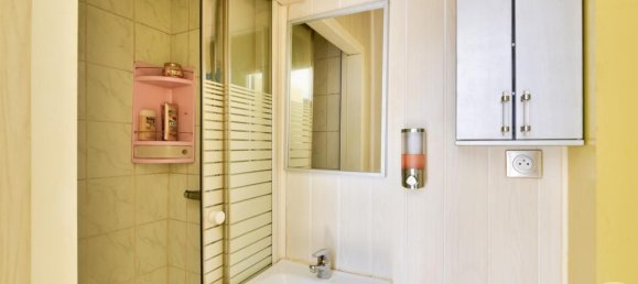 2 Schlafzimmer Haus in Fontenay-sous-Bois, France, Nr. 176622 8