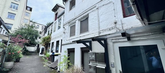 Здание с 16 комнатами в Фленсбург, Германия № 21081 2