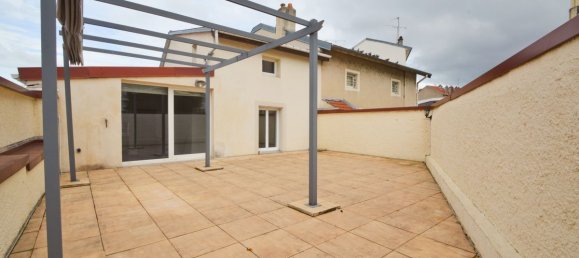 3 bedrooms Apartment in Nancy, France No. 85731 20