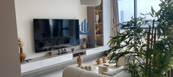 2 bedrooms Apartment in Dubai Land, UAE No. 16042 16