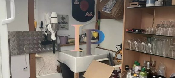 Таунхаус с 4 спальнями в Амплепуис, Франция № 270455 36