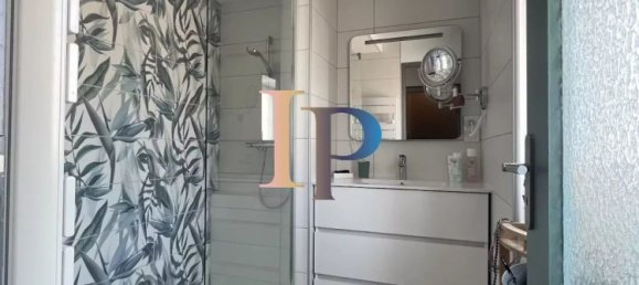 Таунхаус с 4 спальнями в Амплепуис, Франция № 270455 18