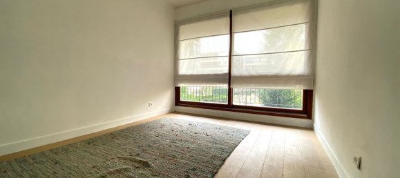 Apartamento de 3 dormitorios en Yvelines, France No. 186154 8