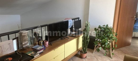 2 Schlafzimmer Wohnung in Reggello, Italy, Nr. 215922 10