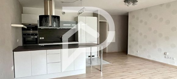 2 bedrooms Apartment in Saint-Denis, France No. 177153 6