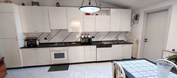 5 rooms House in Mirabello Sannitico, Italy No. 83893 5