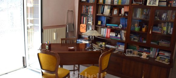 5 rooms House in Mirabello Sannitico, Italy No. 83893 15