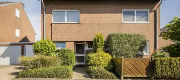 Таунхаус с 2 спальнями в Grevenbroich, Германия № 359415 2