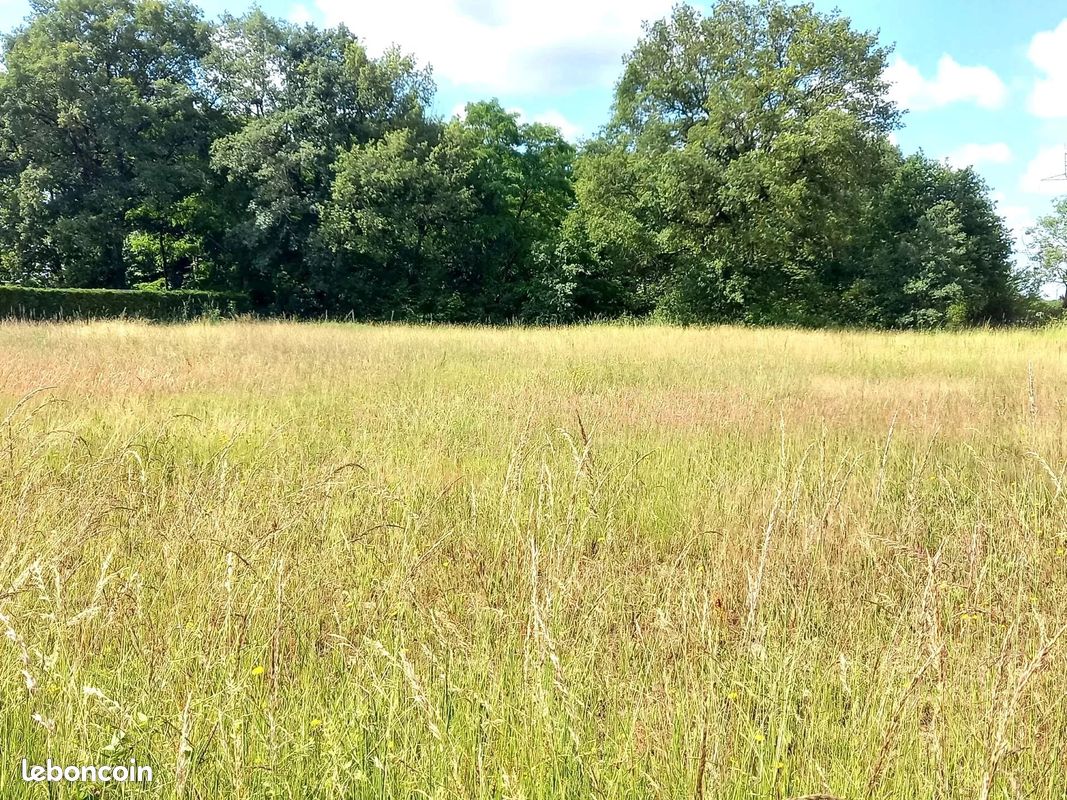 Terreno en Semblancay, France 1486 m² No. 95252