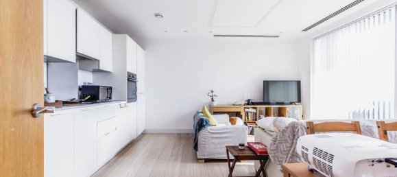 1 bedroom Apartment in Croydon, United Kingdom No. 7937 4