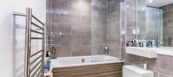 1 bedroom Apartment in Croydon, United Kingdom No. 7937 8