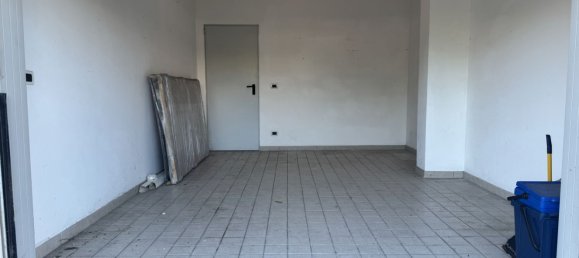 4 bedrooms Apartment in Pescara, Italy No. 315953 17