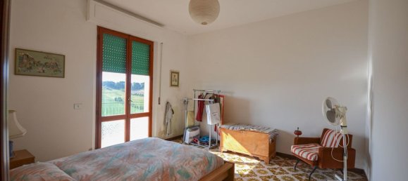 4 bedrooms House in Castiglione del Lago, Italy No. 81027 23