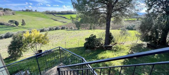 4 bedrooms House in Castiglione del Lago, Italy No. 81027 29