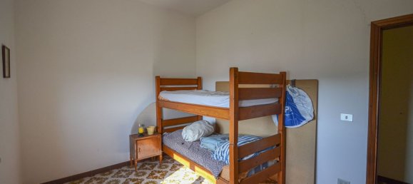 4 bedrooms House in Castiglione del Lago, Italy No. 81027 22