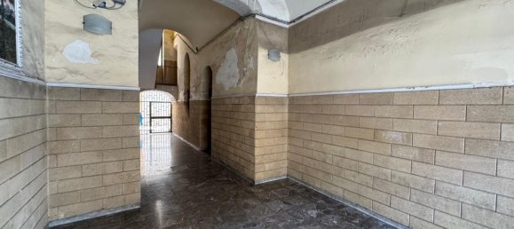 Apartamento de 2 dormitorios en Taranto, Italy No. 328511 3