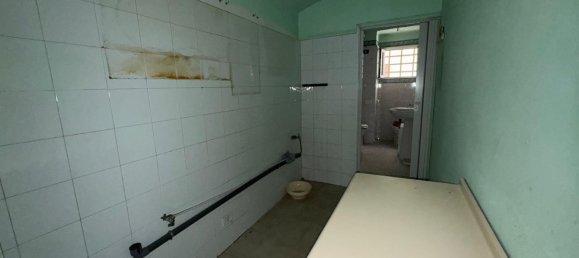 Apartamento de 2 dormitorios en Taranto, Italy No. 328511 18