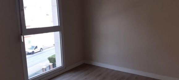 2 bedrooms Apartment in Evreux, France No. 353364 7