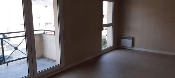 2 bedrooms Apartment in Evreux, France No. 353364 2