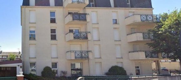 2 bedrooms Apartment in Evreux, France No. 353364 3