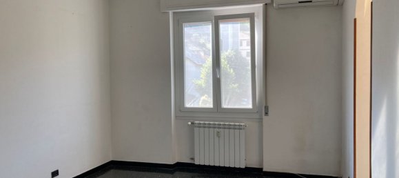 Квартира с 5 комнатами в Серра Рикко, Италия № 72957 4