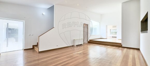 5 bedrooms House in Palmela, Portugal No. 178648 7