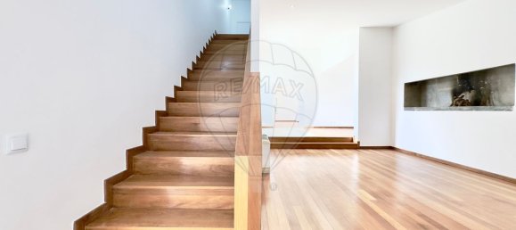 5 bedrooms House in Palmela, Portugal No. 178648 18