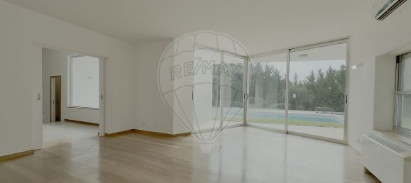 5 bedrooms House in Palmela, Portugal No. 178648 15