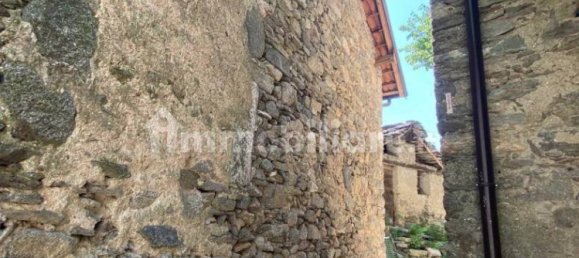 3-salle Maison à Vercana, Italy No. 170597 19