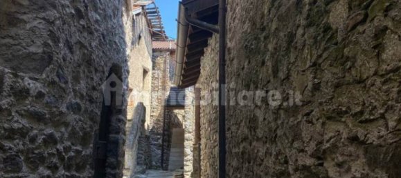 3-salle Maison à Vercana, Italy No. 170597 17