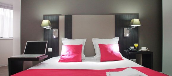 Studio in Strasbourg, France No. 93485 3