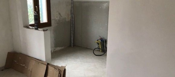 3-salle Maison à Massarosa, Italy No. 82711 2