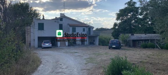 5 bedrooms House in Acquaviva Picena, Italy No. 330651 34