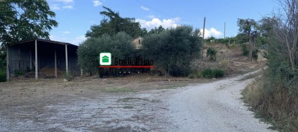 5 bedrooms House in Acquaviva Picena, Italy No. 330651 2