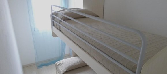 3 rooms Apartment in Jesolo, Italy No. 113830 12