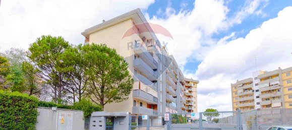 4 rooms Apartment in Bari, Italy No. 237680 15