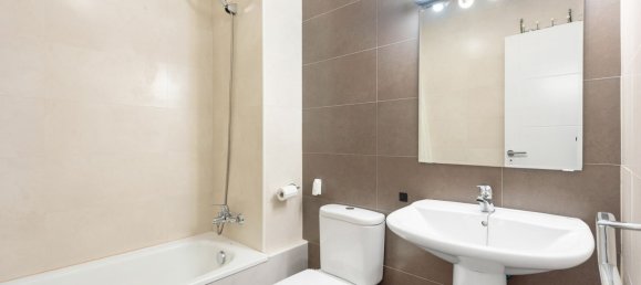 2 bedrooms Apartment in Malaga, Spain No. 150002 6