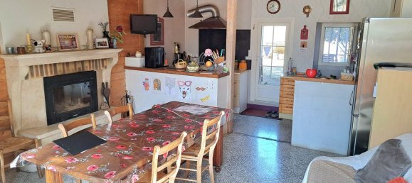 3 bedrooms House in Vals-des-Tilles, France No. 237496 7