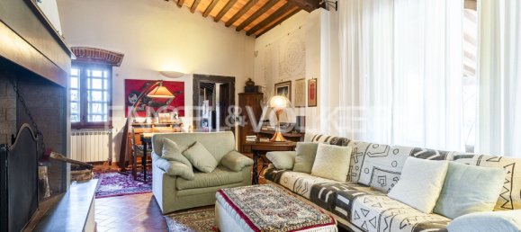 4 bedrooms House in Pistoia, Italy No. 128053 28