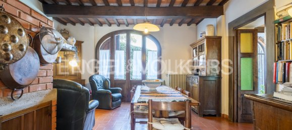 4 bedrooms House in Pistoia, Italy No. 128053 41