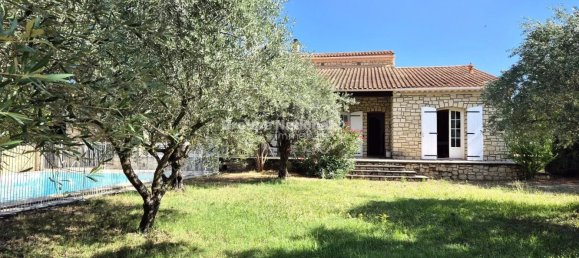 5 bedrooms Villa in La Pierre, France No. 329040 2