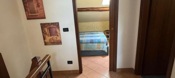 Dúplex de 4 dormitorios en Cogoleto, Italy No. 379593 11