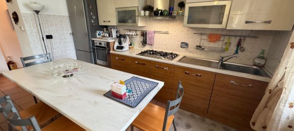 Dúplex de 4 dormitorios en Cogoleto, Italy No. 379593 3