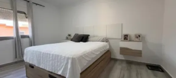 Apartamento de 3 dormitorios en Cádiz, Spain No. 172549 10