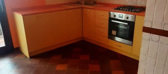 5 rooms Apartment in Padua, Italy No. 106163 2