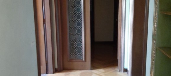 5 rooms Apartment in Padua, Italy No. 106163 17
