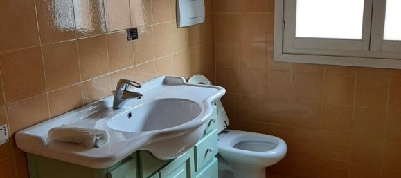 5 rooms Apartment in Padua, Italy No. 106163 22