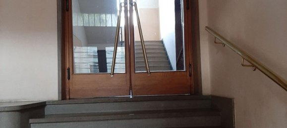 5 rooms Apartment in Padua, Italy No. 106163 5